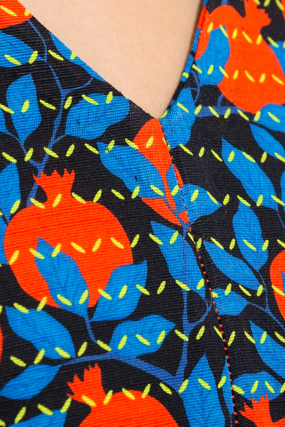 PRINTED KHADDAR SHIRT (PRET) - Image 3