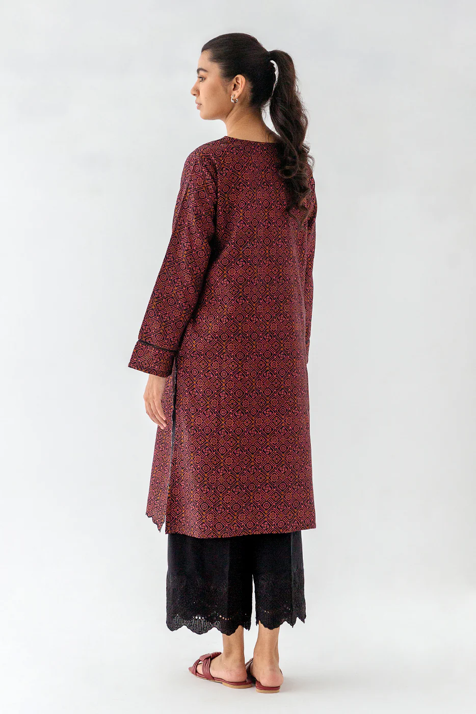 PRINTED KHADDAR SHIRT (PRET) - Image 4