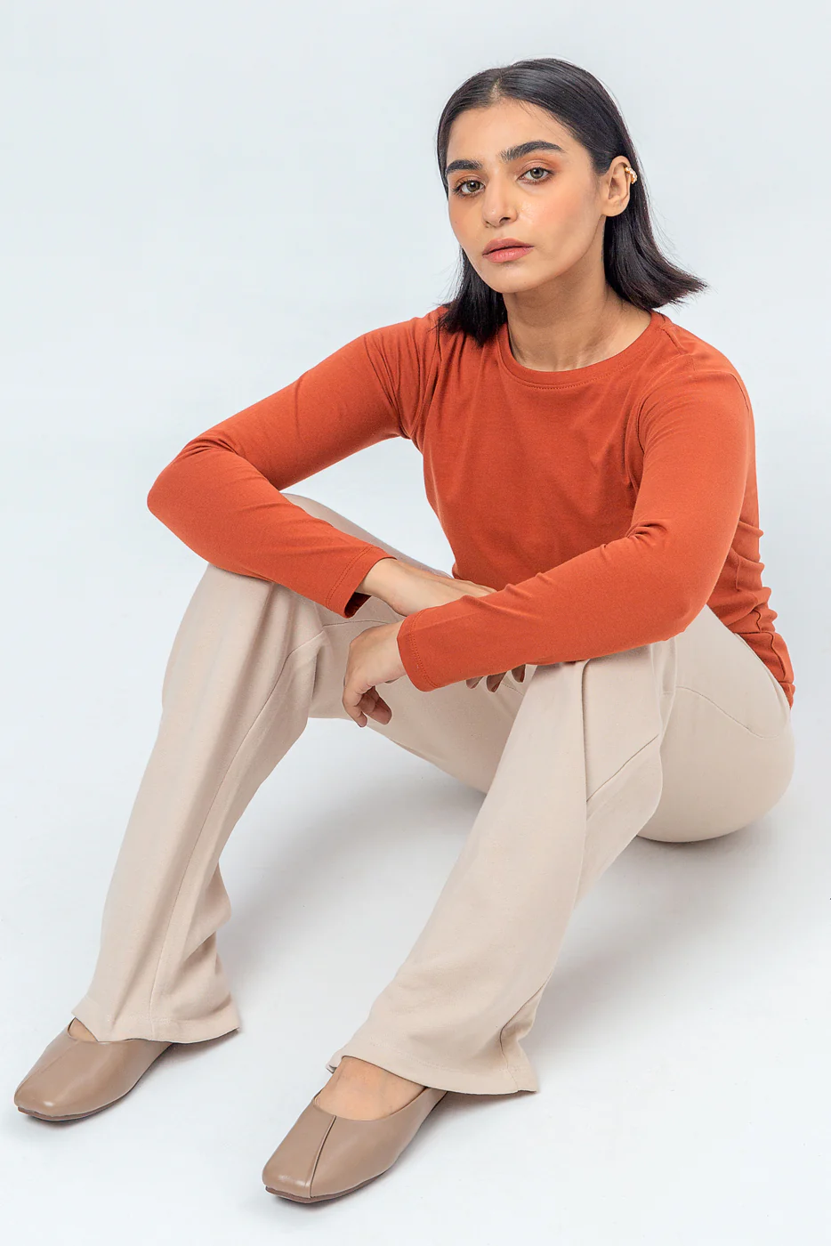 BASIC TEE - Image 2
