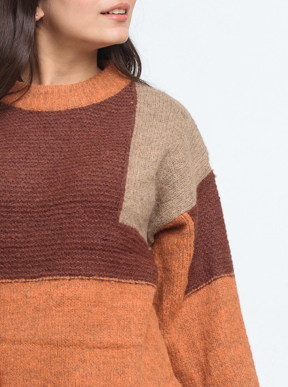 Sweater - Image 3