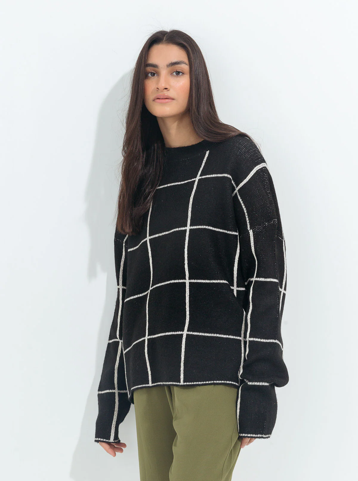 BLACK CONTRAST GRID PULLOVER - Image 3