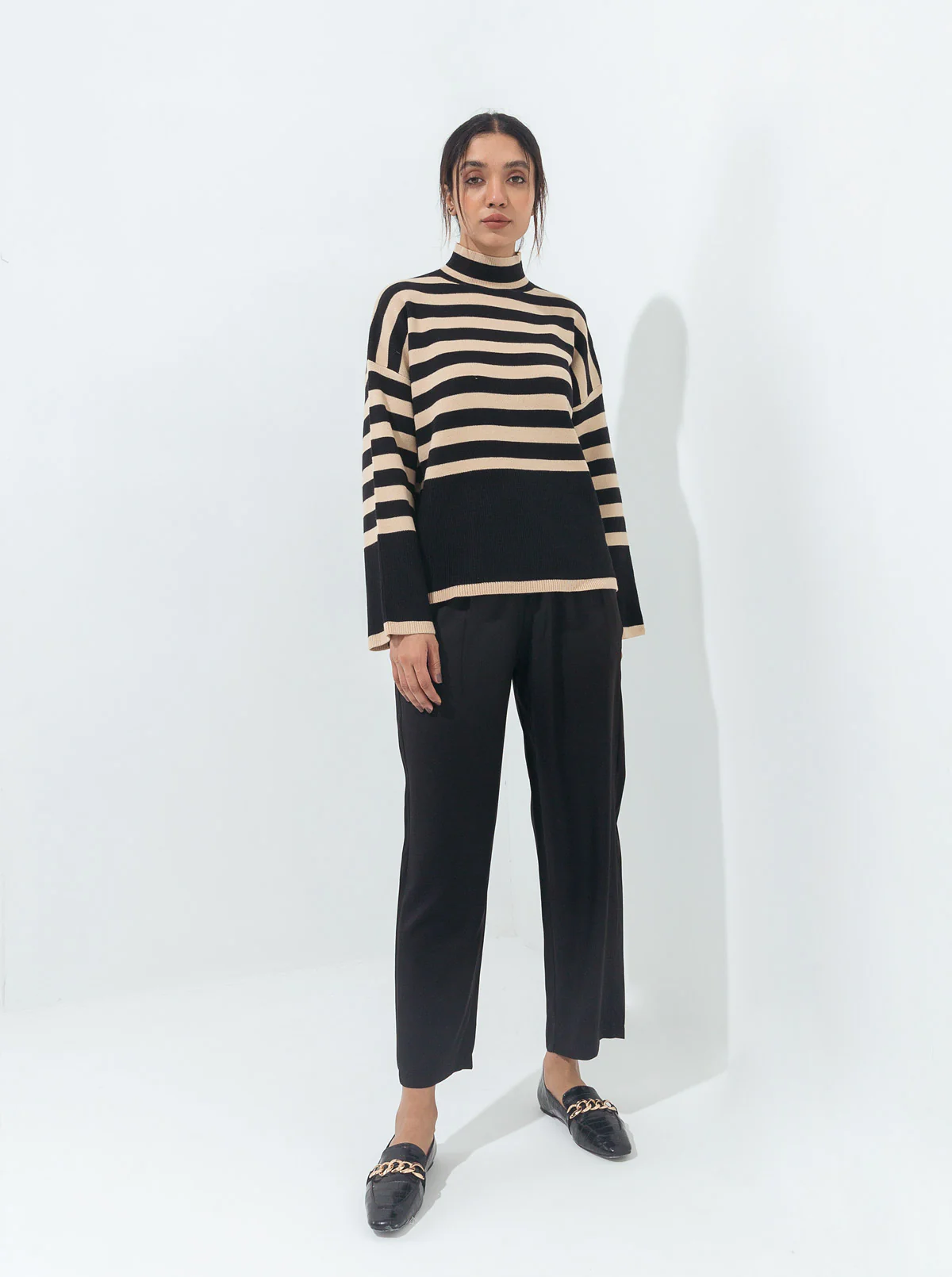 BLACK BEIGE STRIPED PULLOVER - Image 2