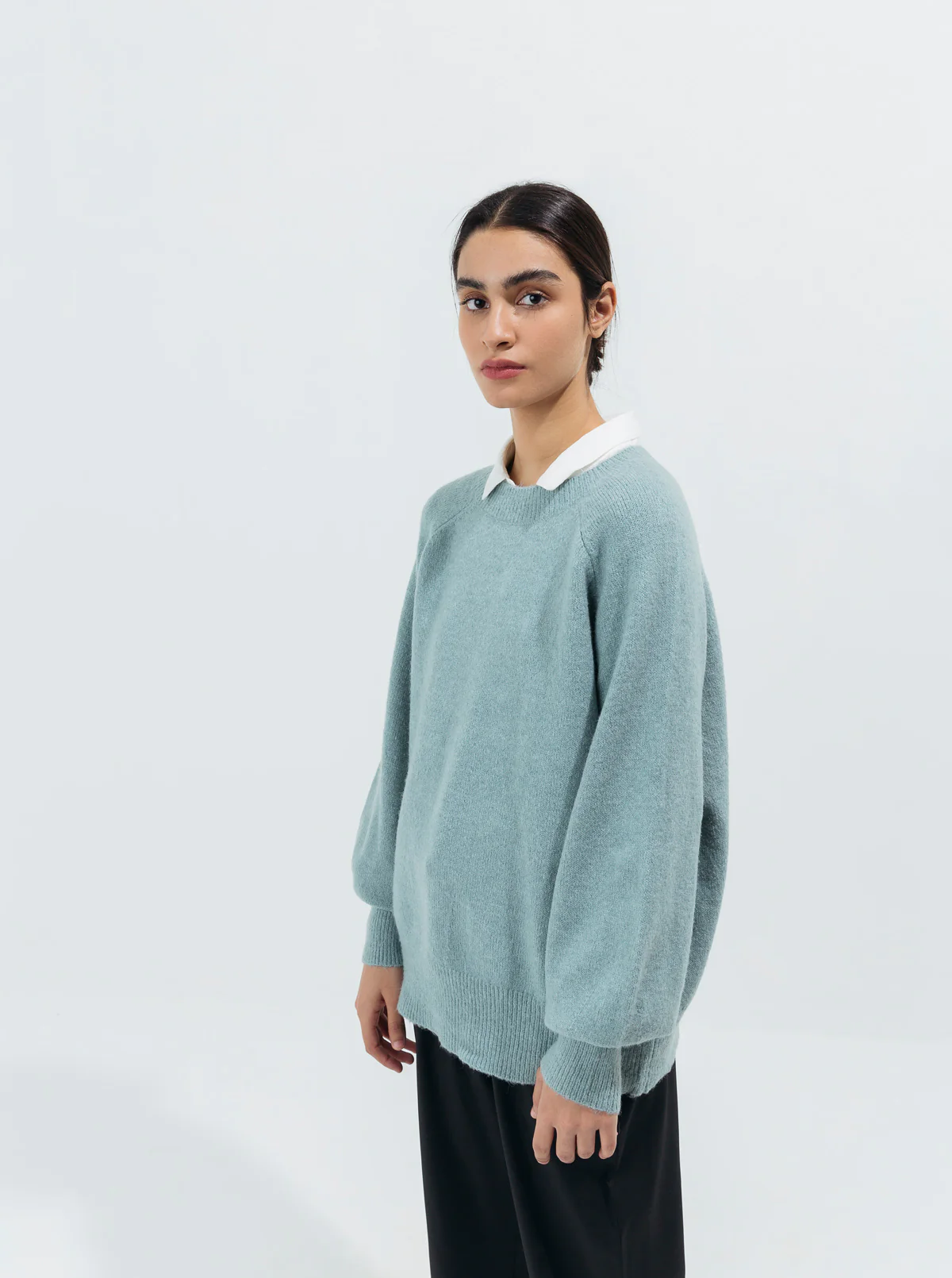 PALE BLUE BALLOON SLEEVED PULLOVER