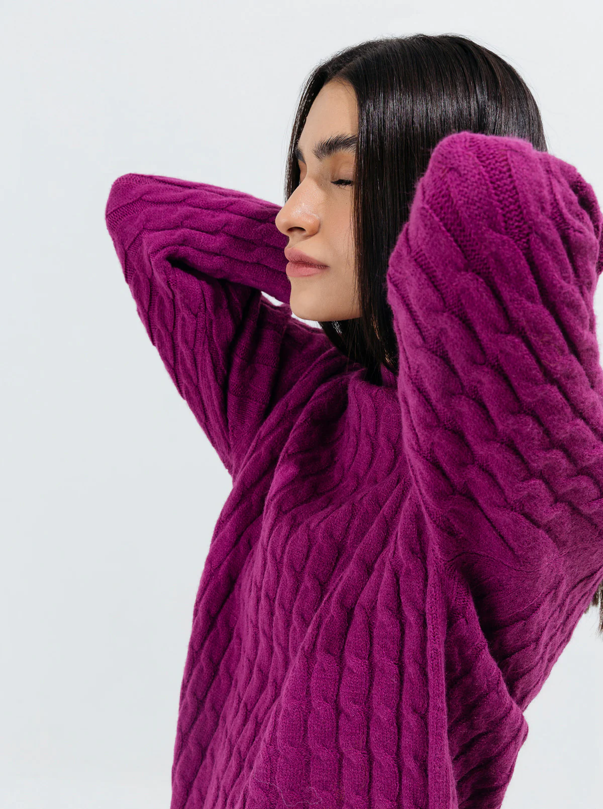 PLUM CABLE KNIT LONG PULLOVER - Image 3