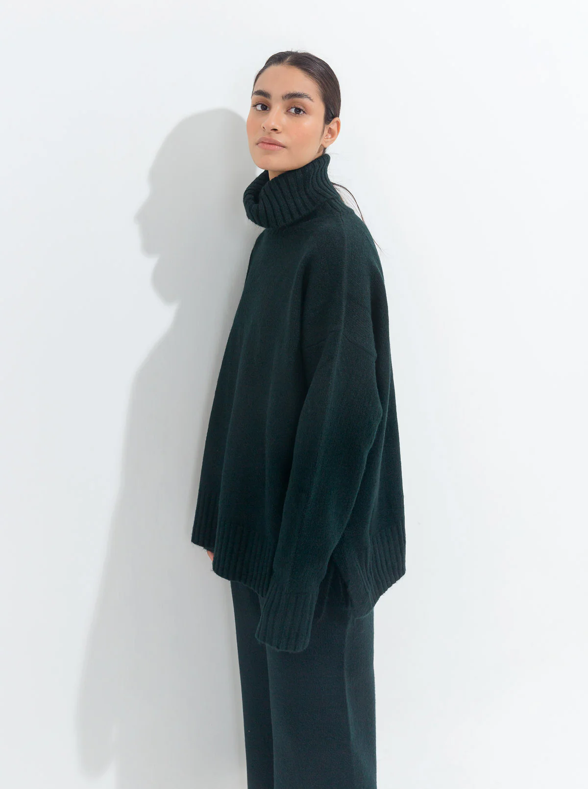 DARK GREEN SWEATER KNIT CO-ORD SET - Image 2