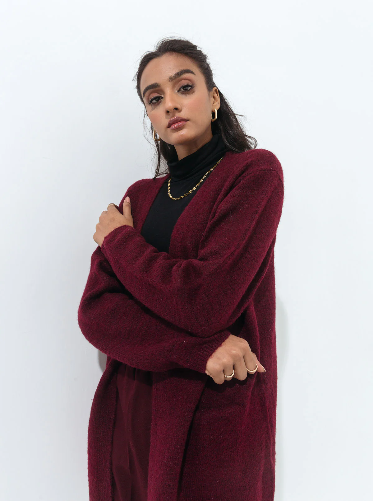 BURGUNDY SOFT FUR SHORT POCKET SHRUG - Image 2