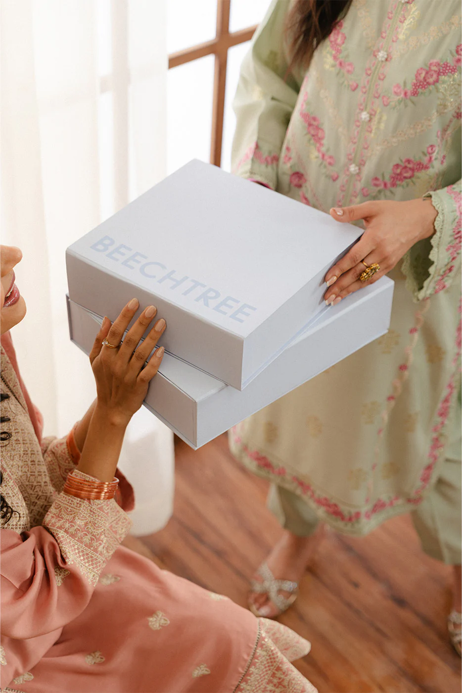 GIFT BOX - Image 4