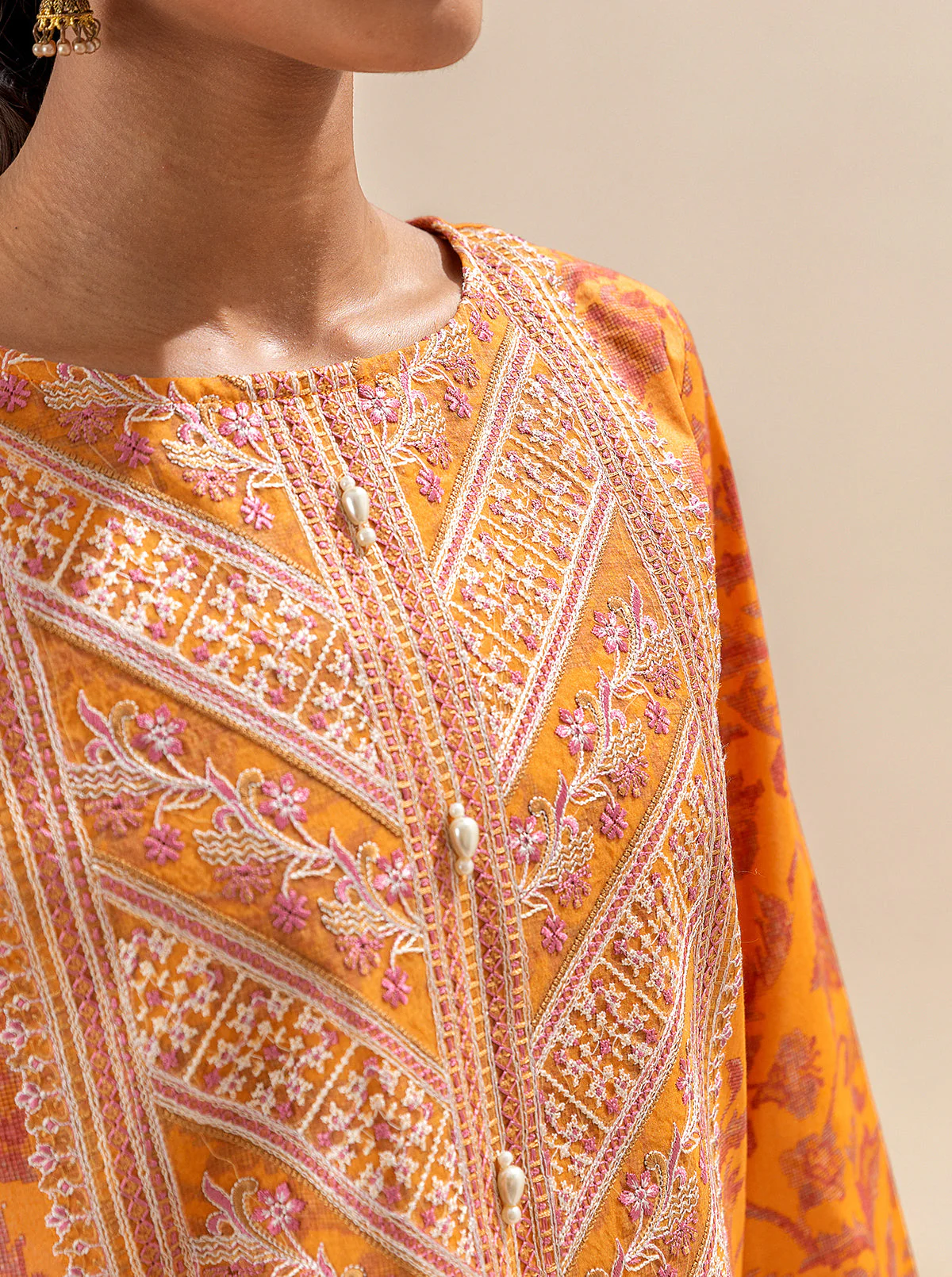 3 PIECE EMBROIDERED LAWN SUIT-SUNRISE PEACH (UNSTITCHED) - Image 6