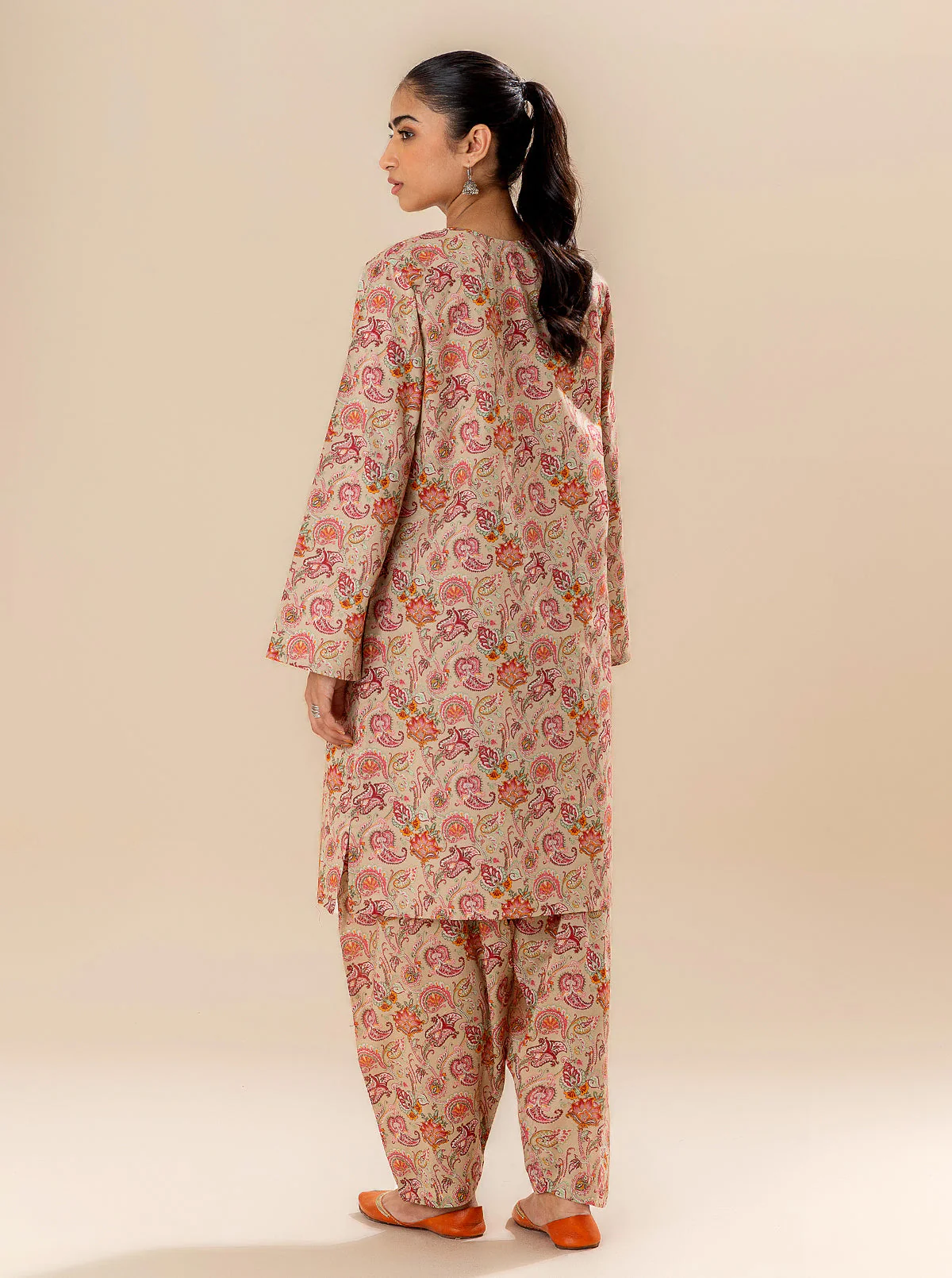 2 PIECE PRINTED LAWN -CARDINAL FLOW (UNSTITCHED) - Image 3