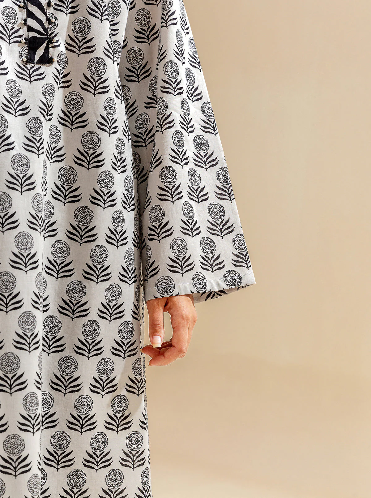 2 PIECE PRINTED LAWN SUIT - ETHNIC VIBE (UNSTITCHED) - Image 5