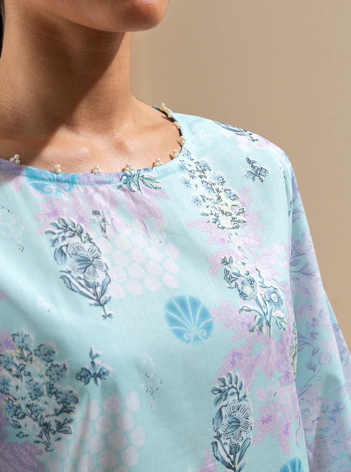 3 PIECE PRINTED LAWN SUIT-BLUEFALLS BAY (UNSTITCHED) - Image 5