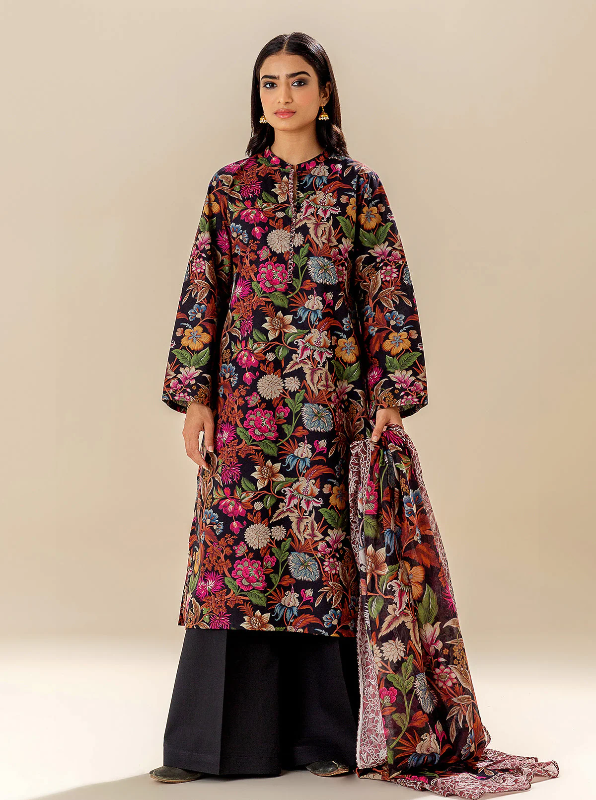 3 PIECE PRINTED LAWN SUIT (UNSTITCHED) - Image 3