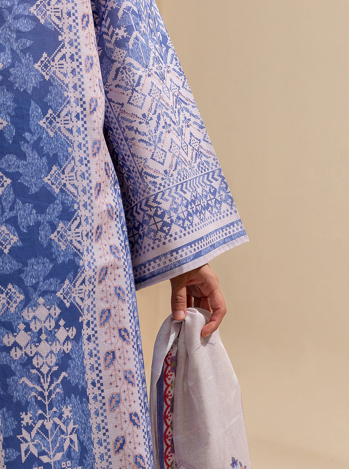 3 PIECE PRINTED LAWN SUIT-LAVENDER DREAM (UNSTITCHED) - Image 6