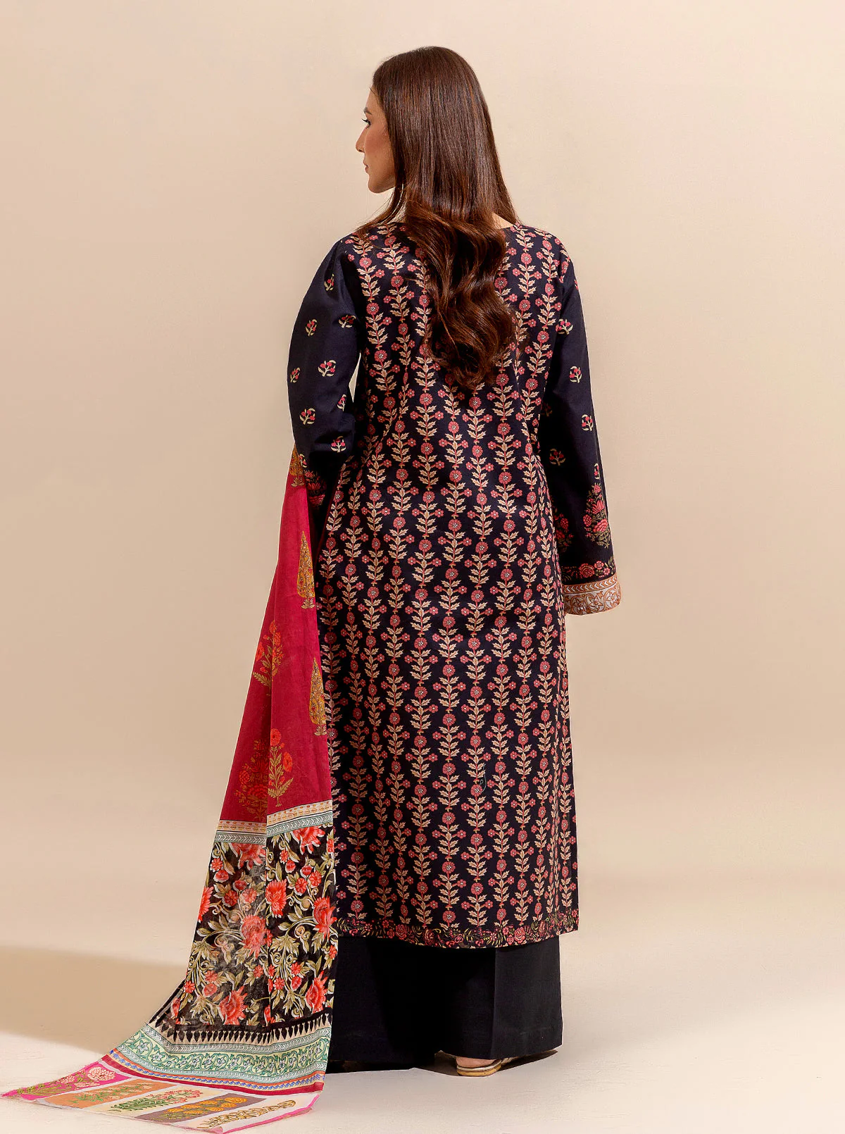 2 PIECE PRINTED LAWN SUIT-REGAL WAYS (UNSTITCHED) - Image 4