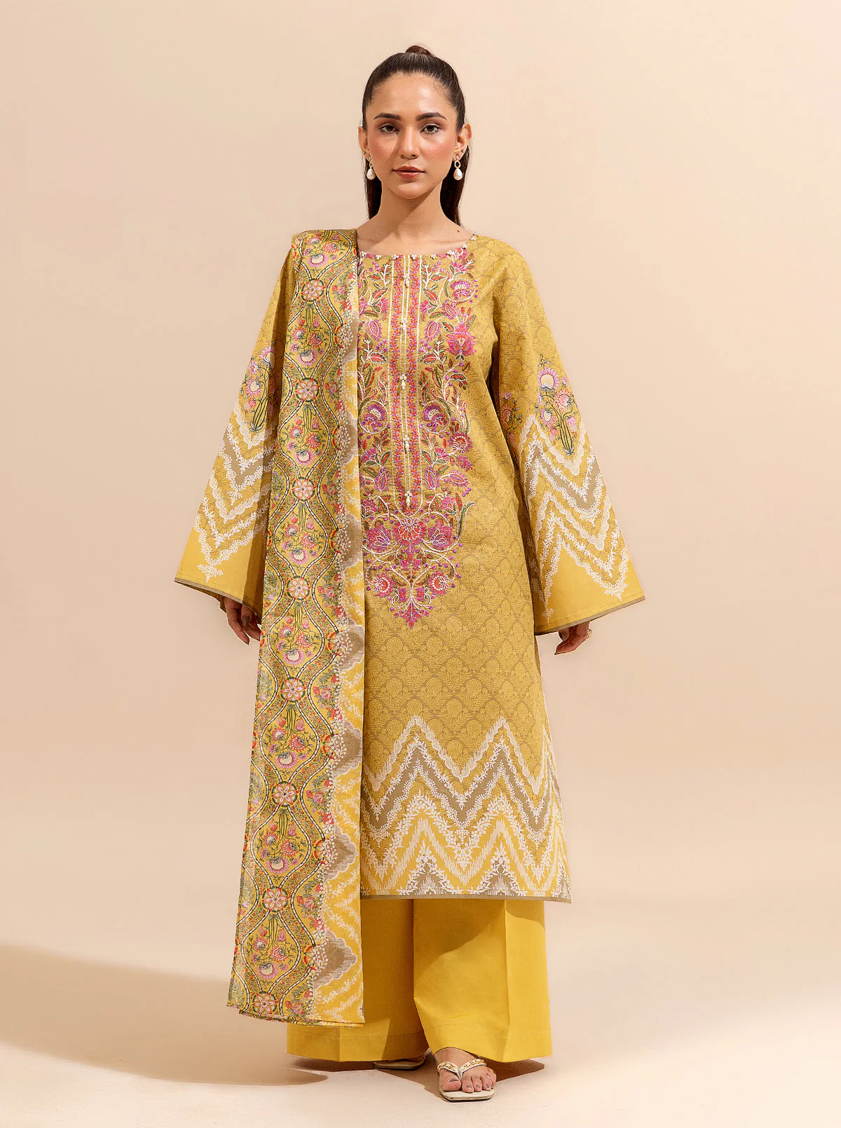 3 PIECE EMBROIDERED LAWN SUIT-SOMBRE SUN (UNSTITCHED) - Image 2