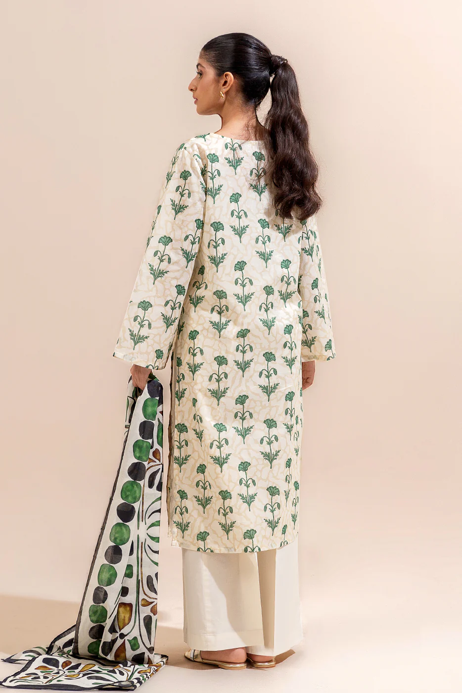 3 PIECE PRINTED LAWN SUIT-CREAMY GLAZE (UNSTITCHED) - Image 4