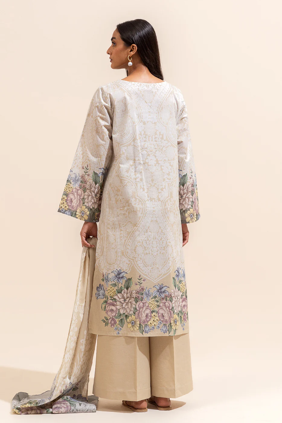 3 PIECE PRINTED LAWN SUIT-ROSY MORNING (UNSTITCHED) - Image 4