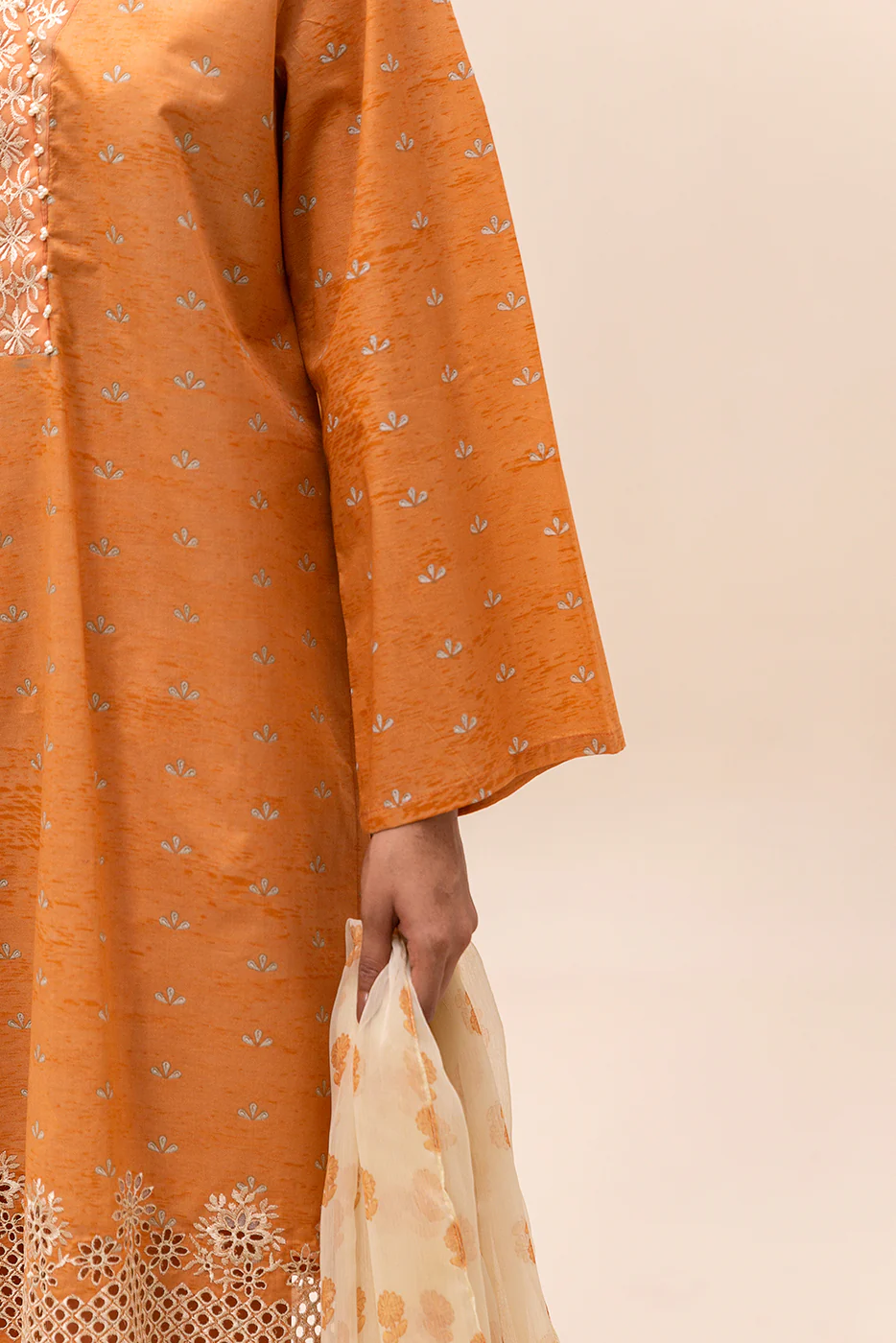 3 PIECE EMBROIDERED LAWN SUIT-AMBER WOOD (UNSTITCHED) - Image 6