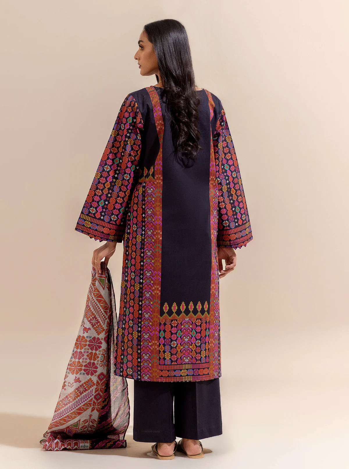2 PIECE PRINTED LAWN SUIT-KNITTY GRITTY (UNSTITCHED) - Image 4