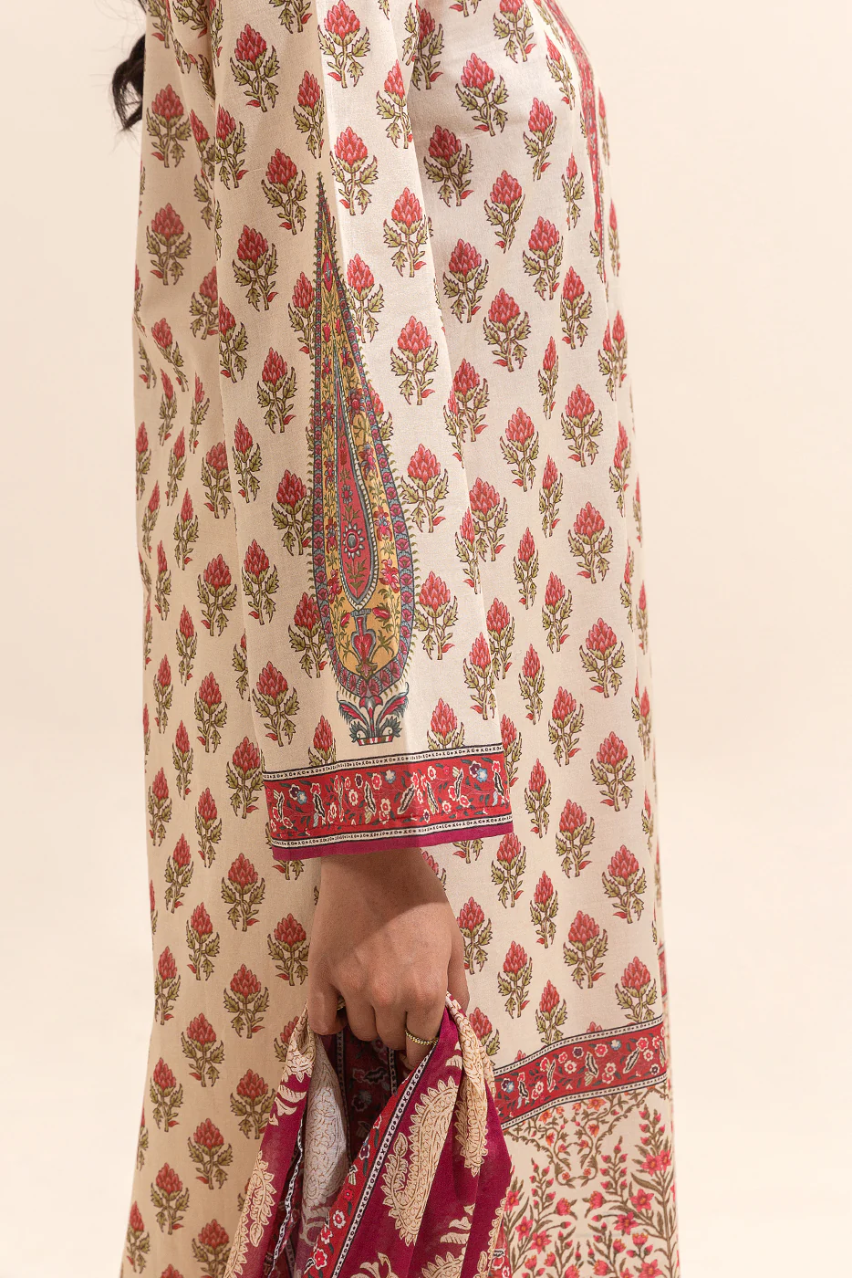 2 PIECE PRINTED LAWN SUIT-TIMELESS TRANCE (UNSTITCHED) - Image 4