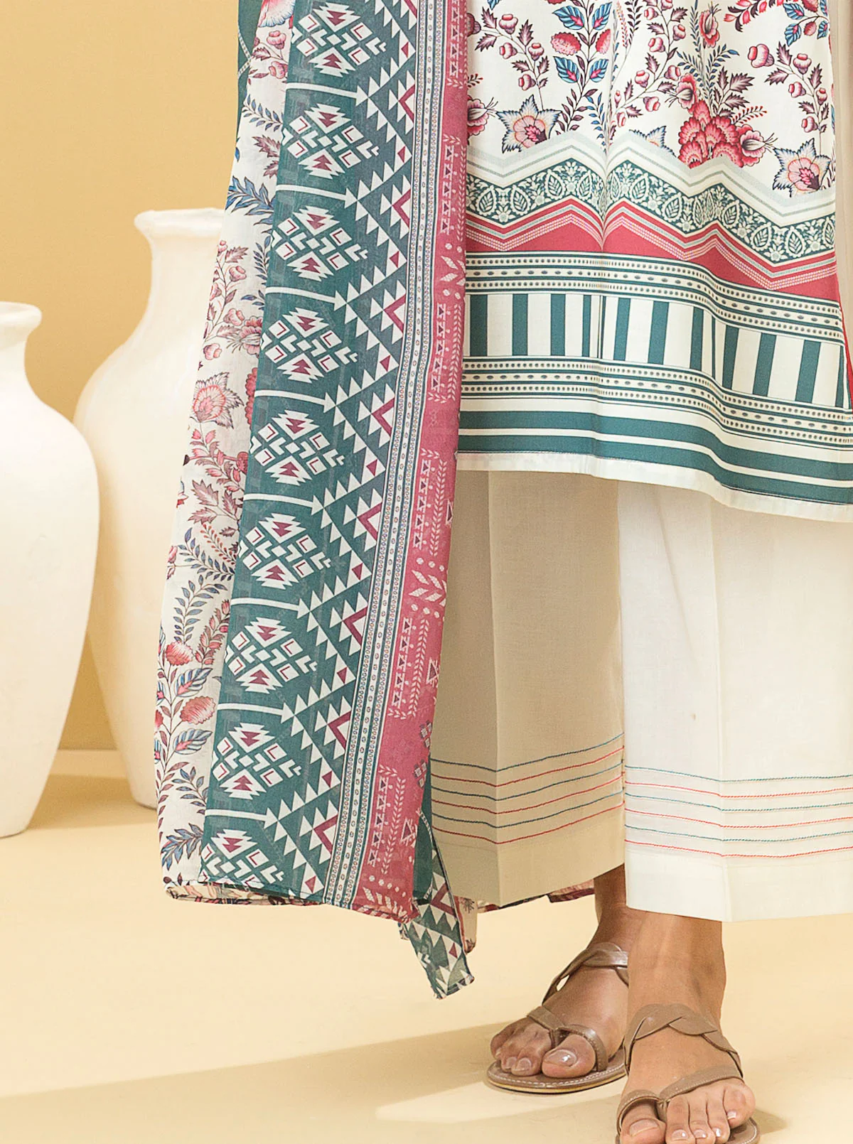 2 PIECE - PRINTED LAWN SUIT - CLASSIC CHINTZ - Image 2