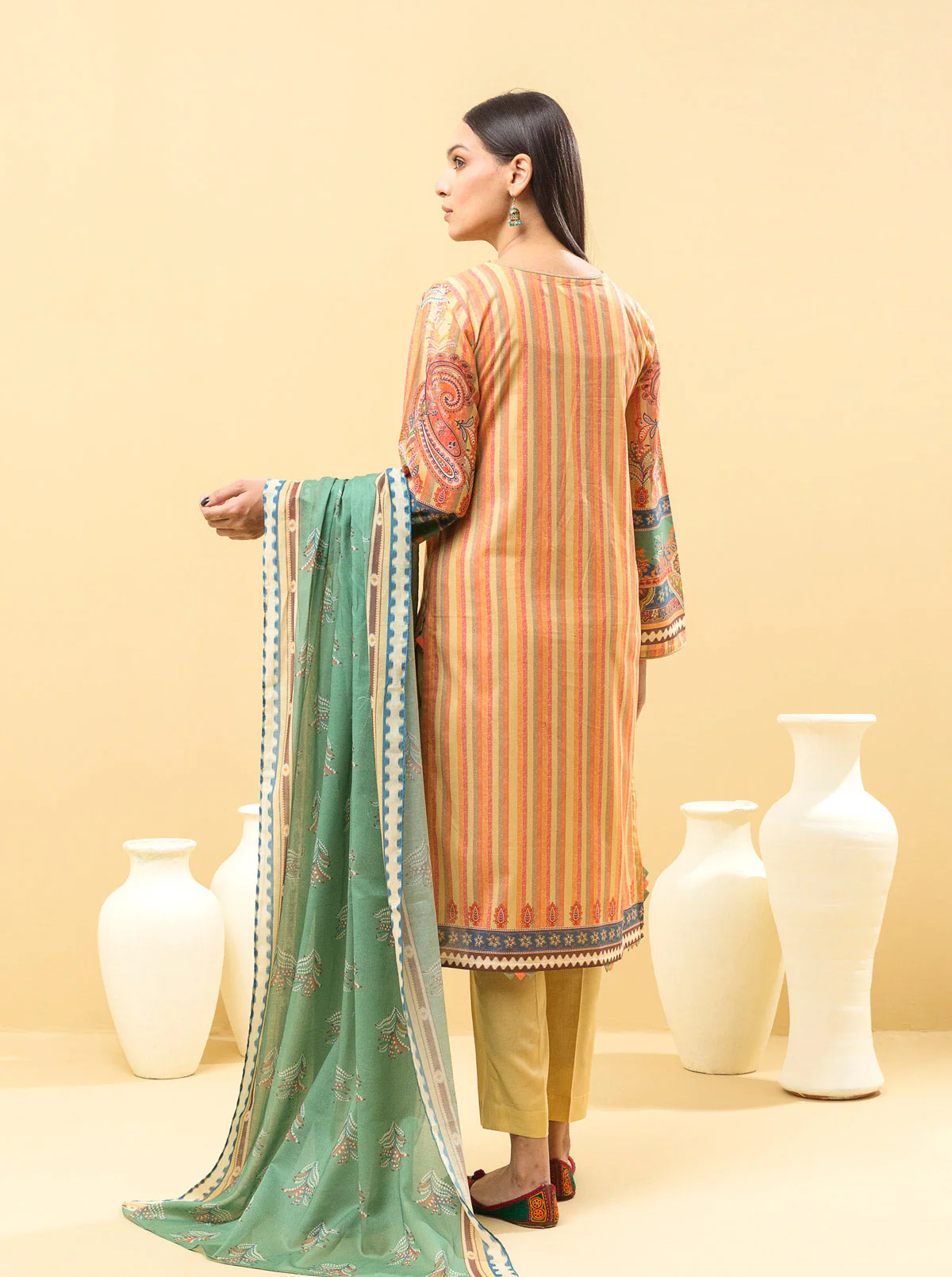 3 PIECE - EMBROIDERED LAWN SUIT - ORNAMENTAL ALLURE - Image 6