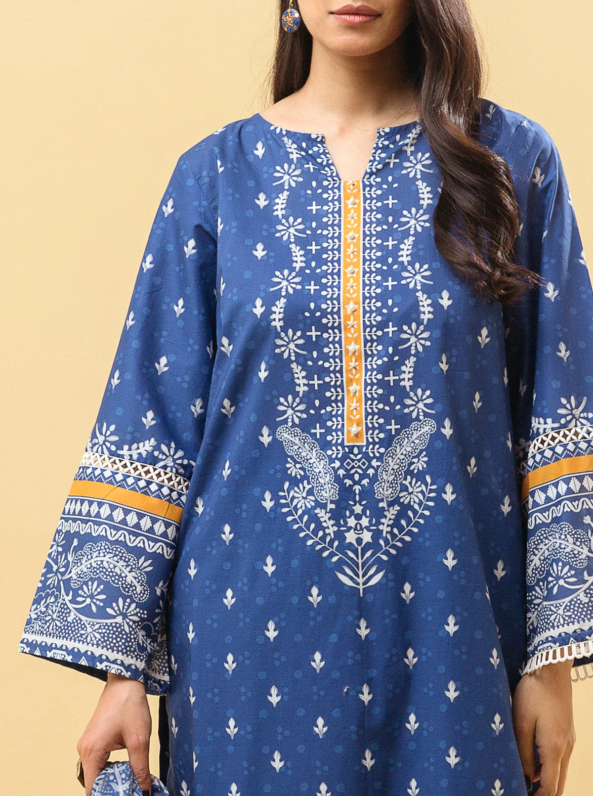 3 PIECE - PRINTED LAWN SUIT - CLASSIC BLUE - Image 4