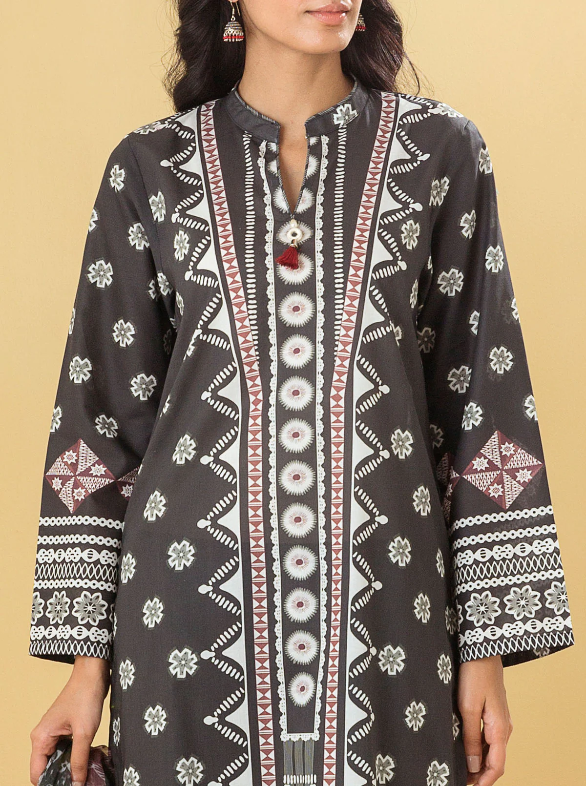 3 PIECE - PRINTED LAWN SUIT - NOIR HUES - Image 4