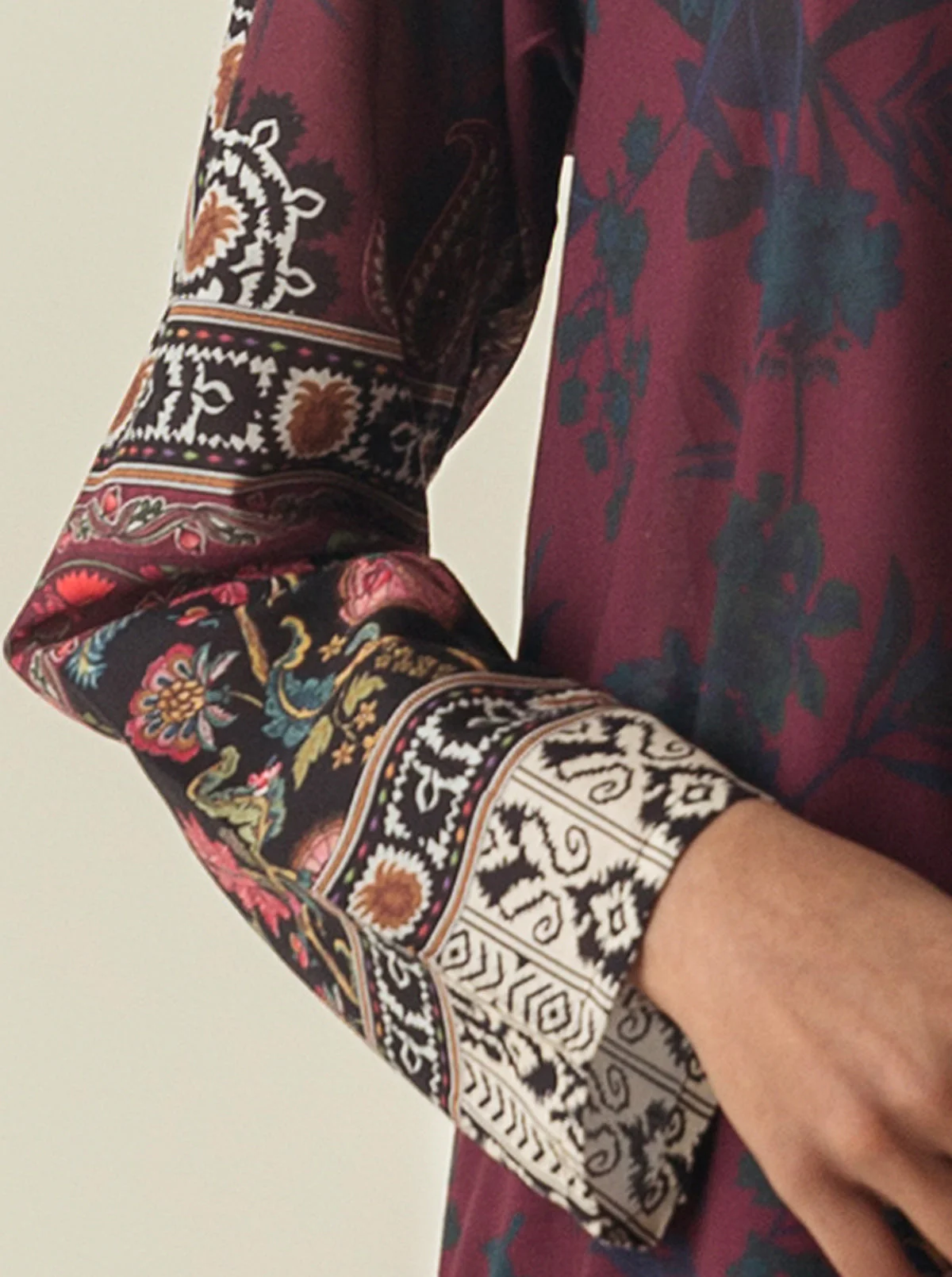 1 PIECE - PRINTED LAWN SHIRT - GLORIOUS CHINTZ - Image 3