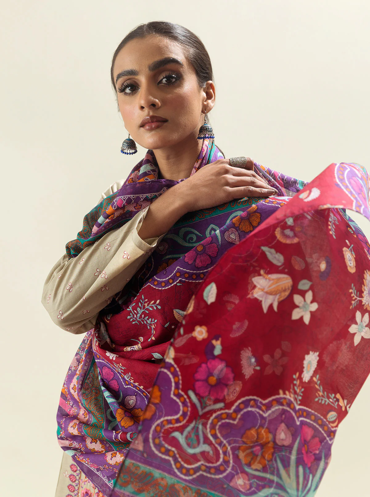 2 PIECE - EMBROIDERED LAWN SUIT - IVORY TALE - Image 5
