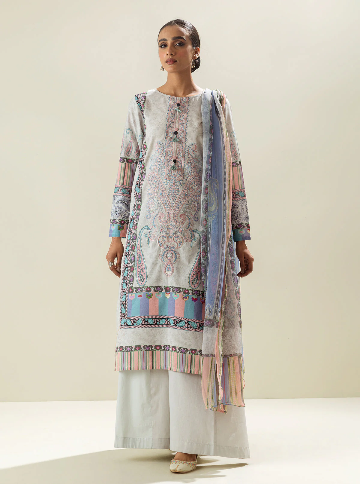 3 PIECE - EMBROIDERED LAWN SUIT - SMOKEY DREAM - Image 3