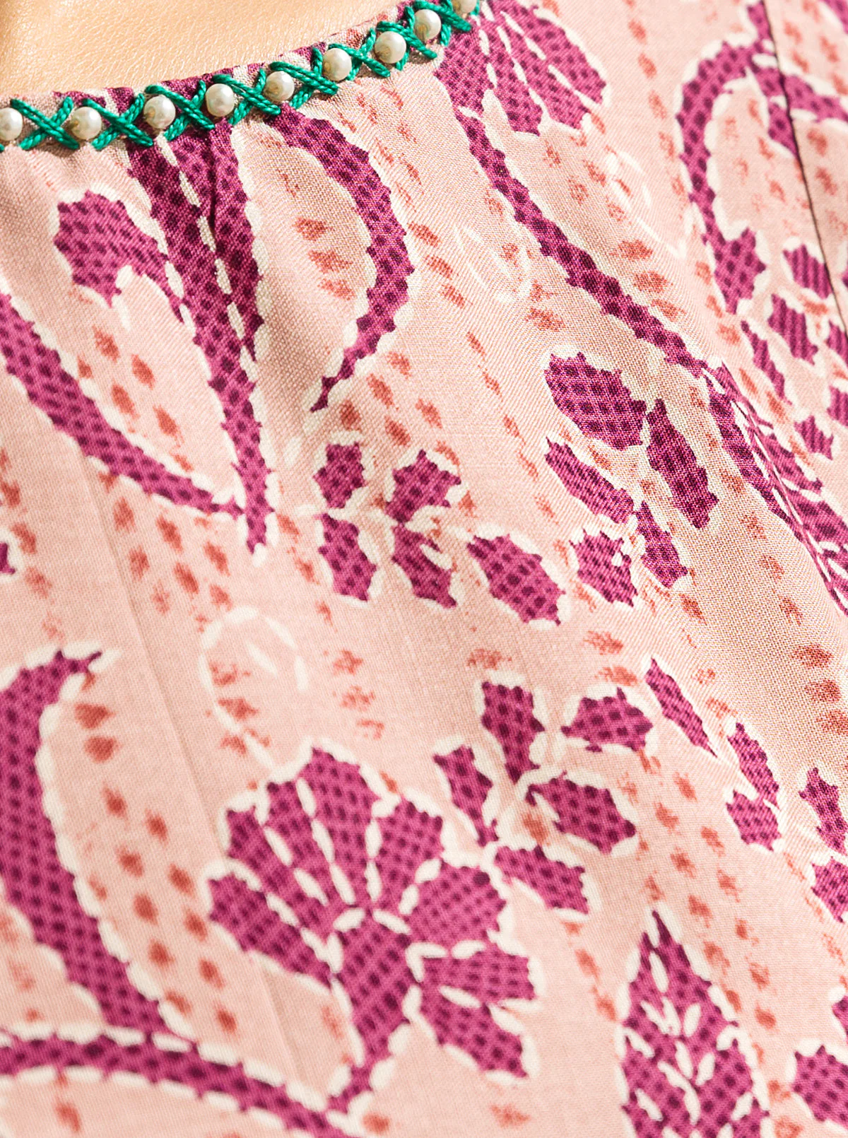 3 PIECE - PRINTED LAWN SUIT - STRAWBERRY PASSION - Image 4