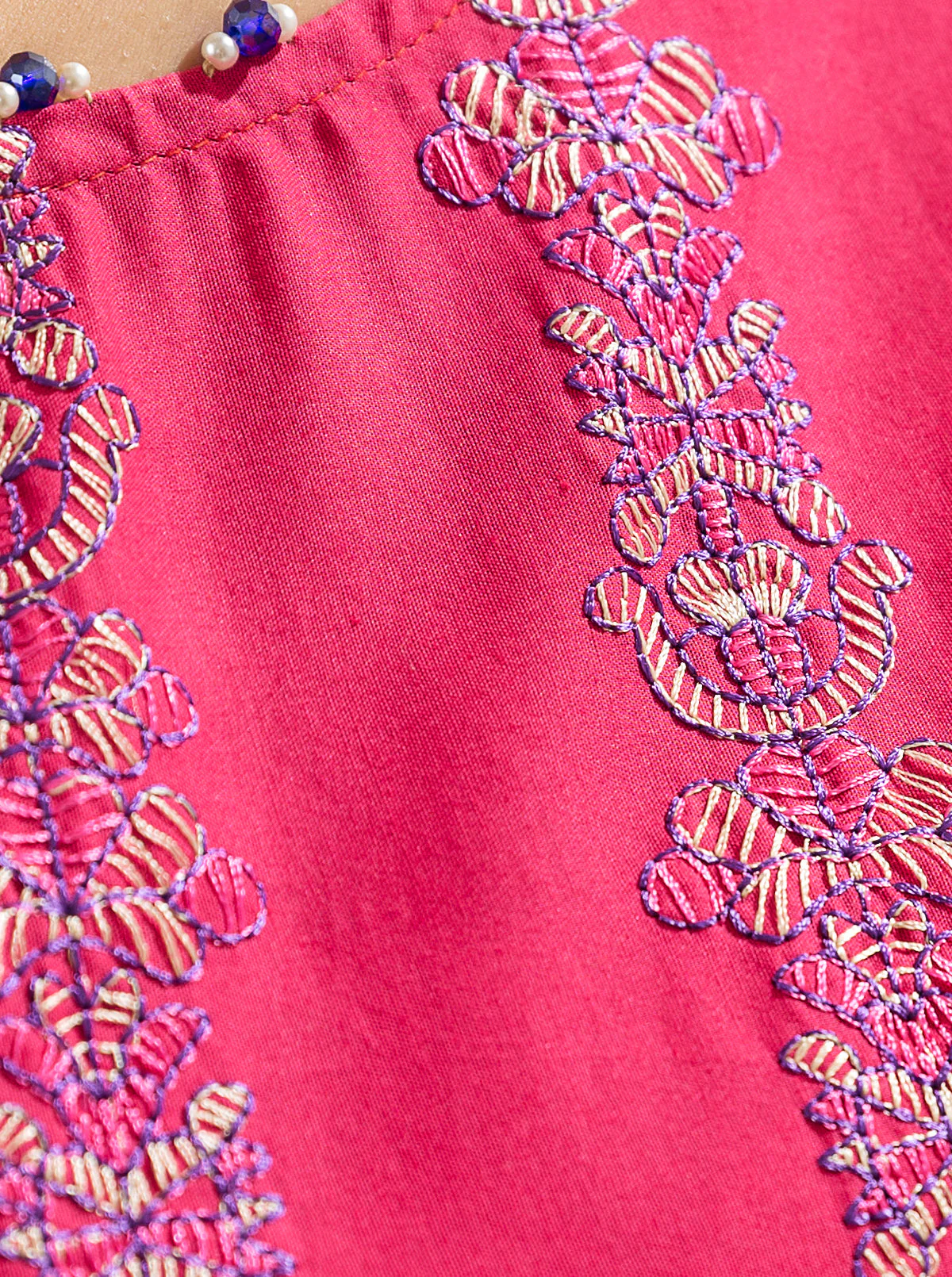 3 PIECE - EMBROIDERED LAWN SUIT - FUCHSIA GRACE - Image 4