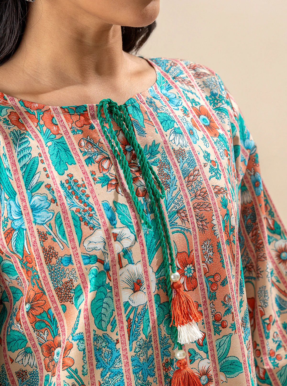 2 PIECE PRINTED LAWN SUIT-DAYDREAM FLOW (UNSTITCHED) - Image 3
