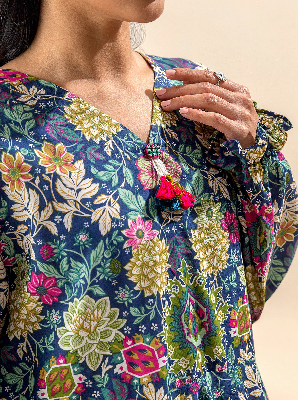 2 PIECE PRINTED LAWN SUIT-VIVID BLOOM (UNSTITCHED) - Image 2