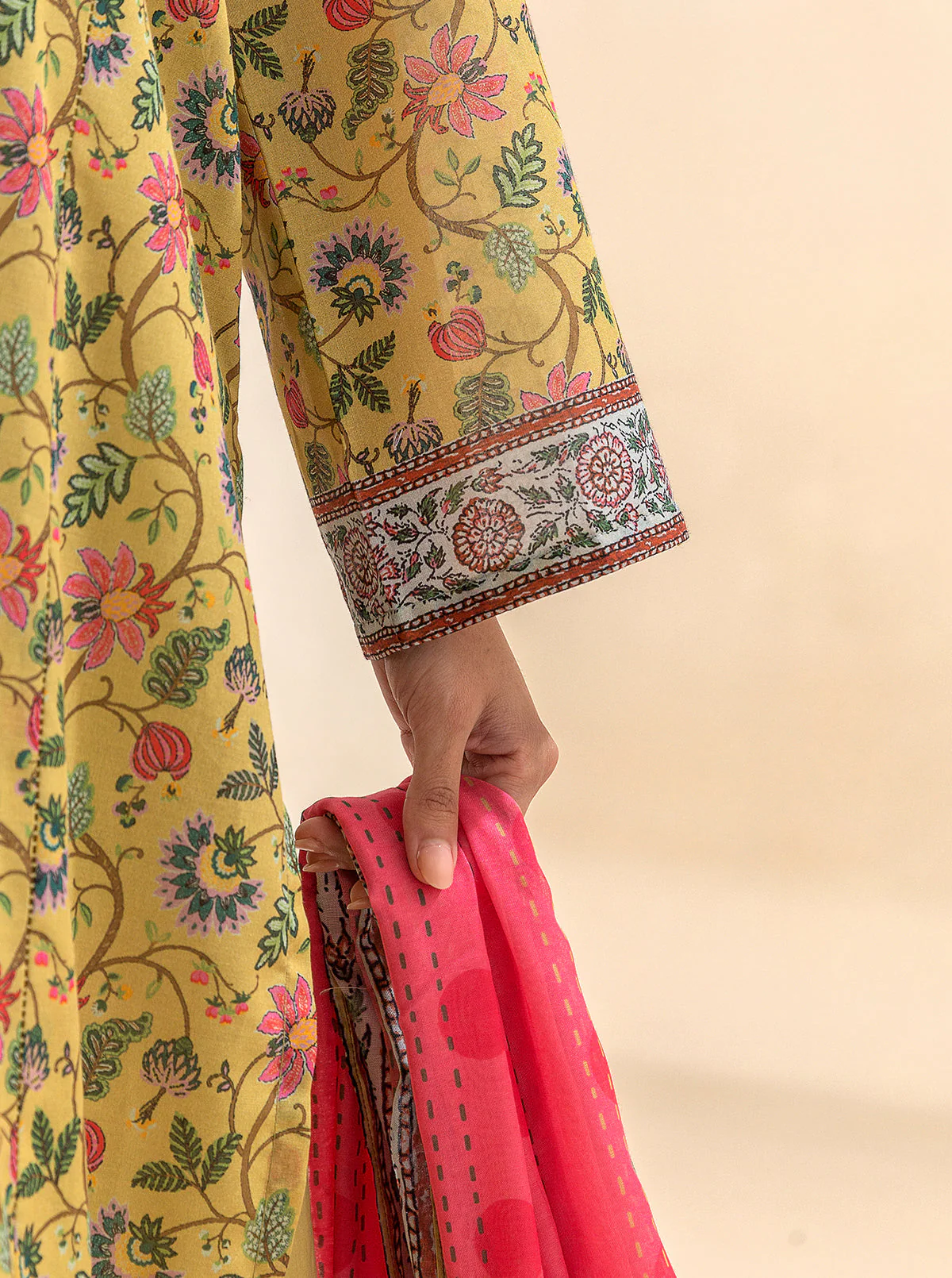 2 PIECE PRINTED LAWN SUIT-MELLOW YELLOW (UNSTITCHED) - Image 5
