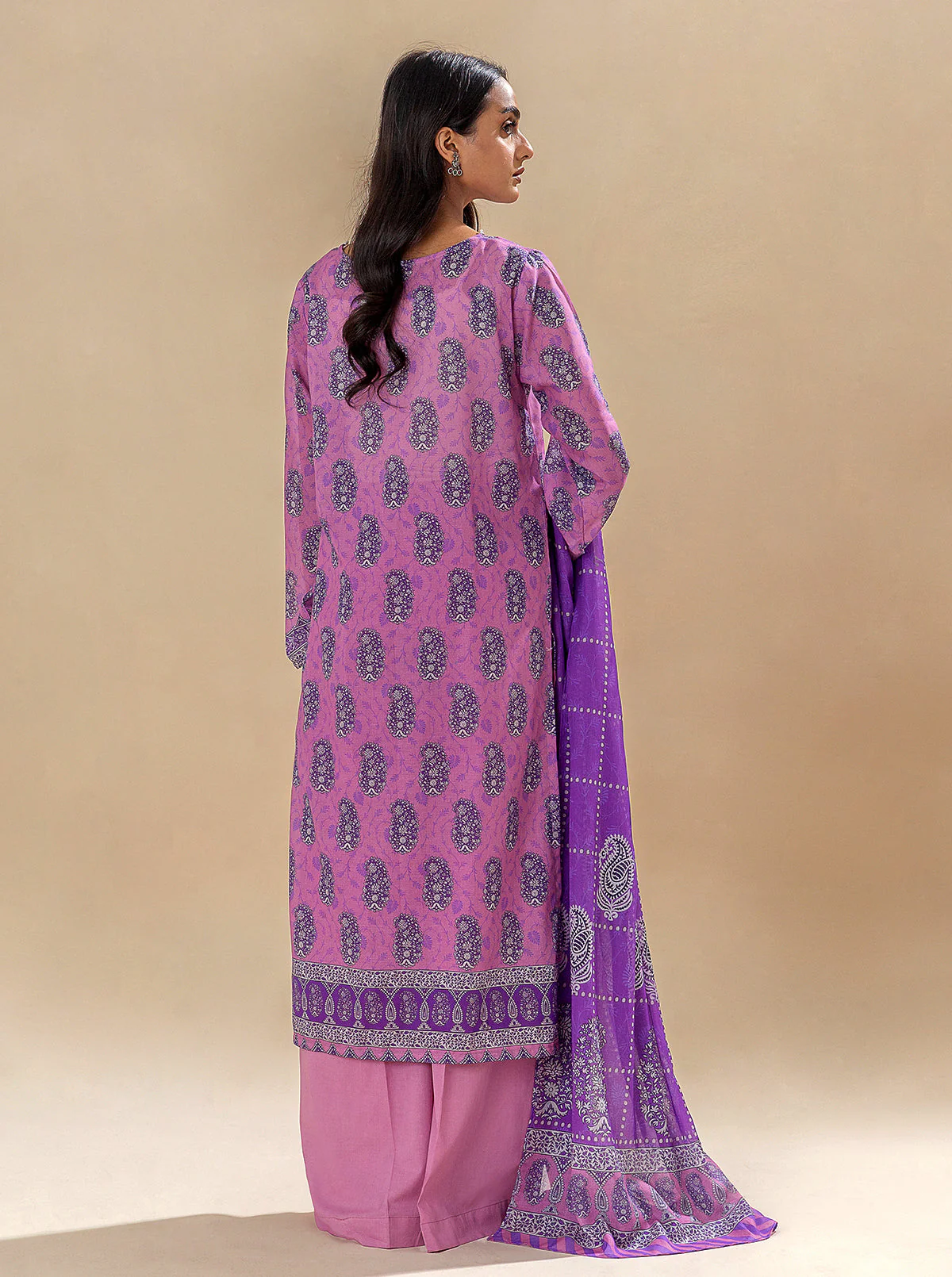2 PIECE PRINTED LAWN SUIT-CANDY CRUSH (UNSTITCHED) - Image 4