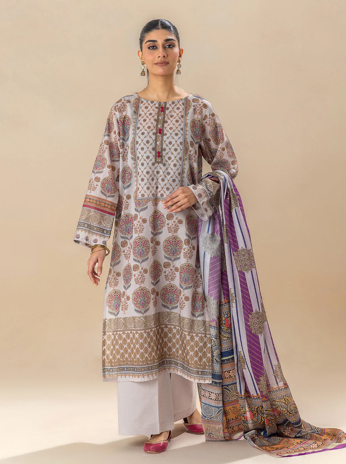 3 PIECE PRINTED LAWN SUIT-MUGHAL MELODY (UNSTITCHED) - Image 4