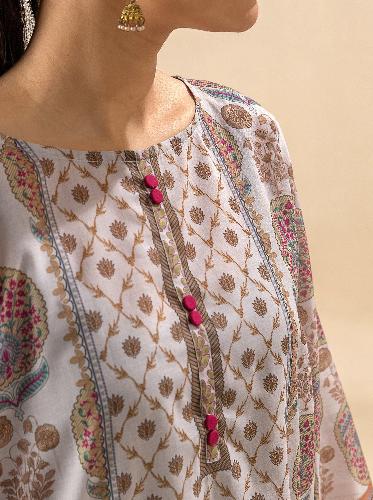 3 PIECE PRINTED LAWN SUIT-MUGHAL MELODY (UNSTITCHED) - Image 5