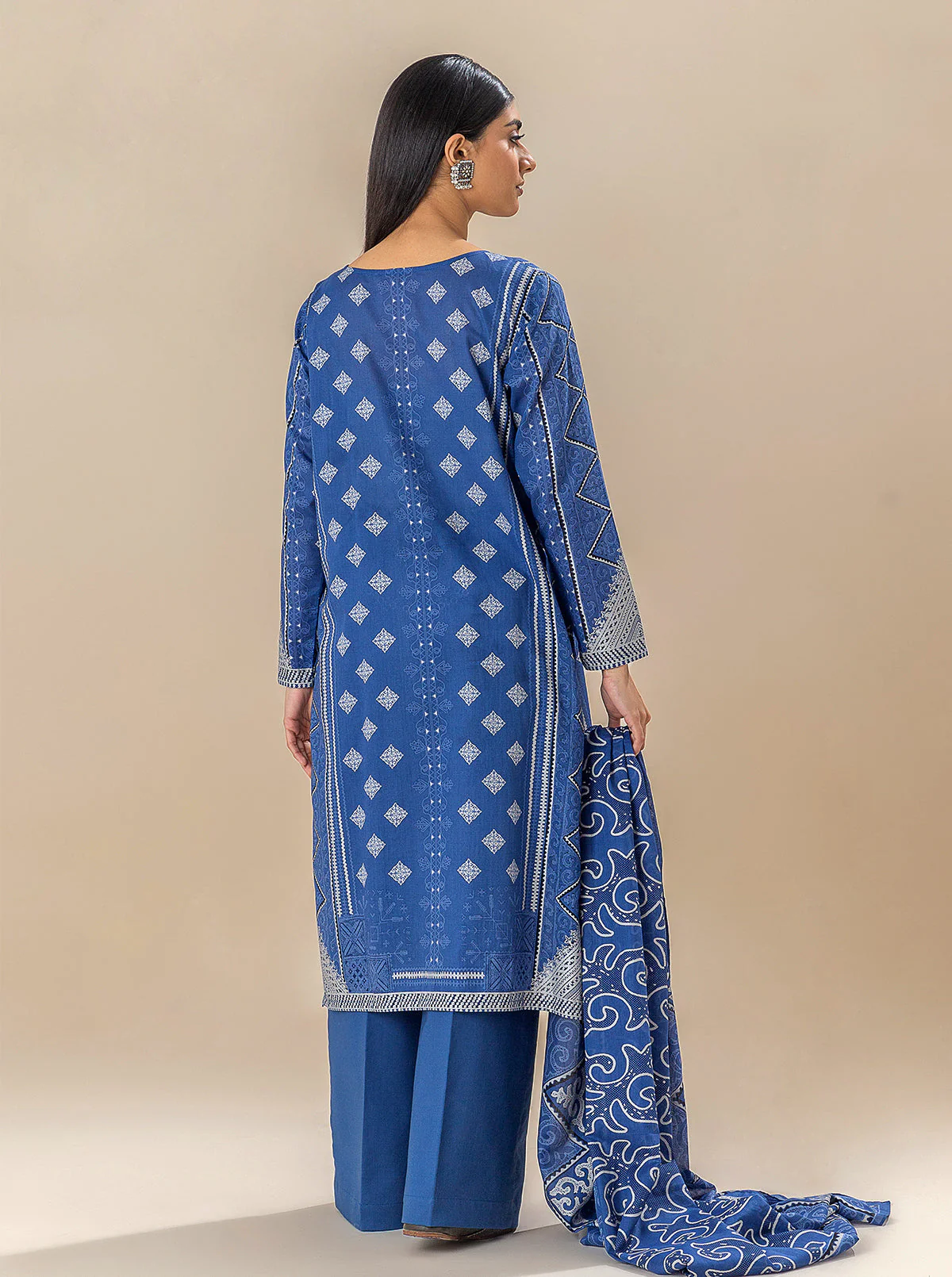 3 PIECE EMBROIDERED LAWN SUIT-BRIGHT STAR (UNSTITCHED) - Image 6