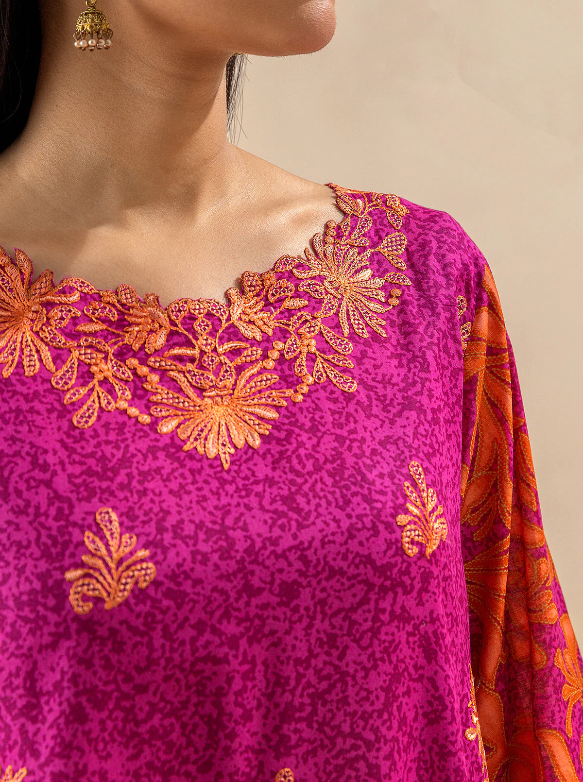 3 PIECE EMBROIDERED LAWN SUIT-VIVID FUSCHIA (UNSTITCHED) - Image 4