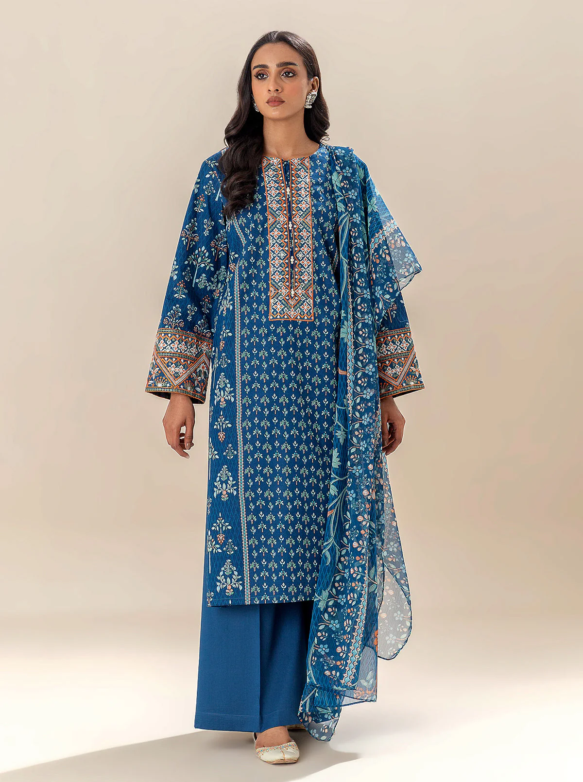 3 PIECE EMBROIDERED LAWN SUIT-NOUVEAU MAGIC (UNSTITCHED) - Image 5