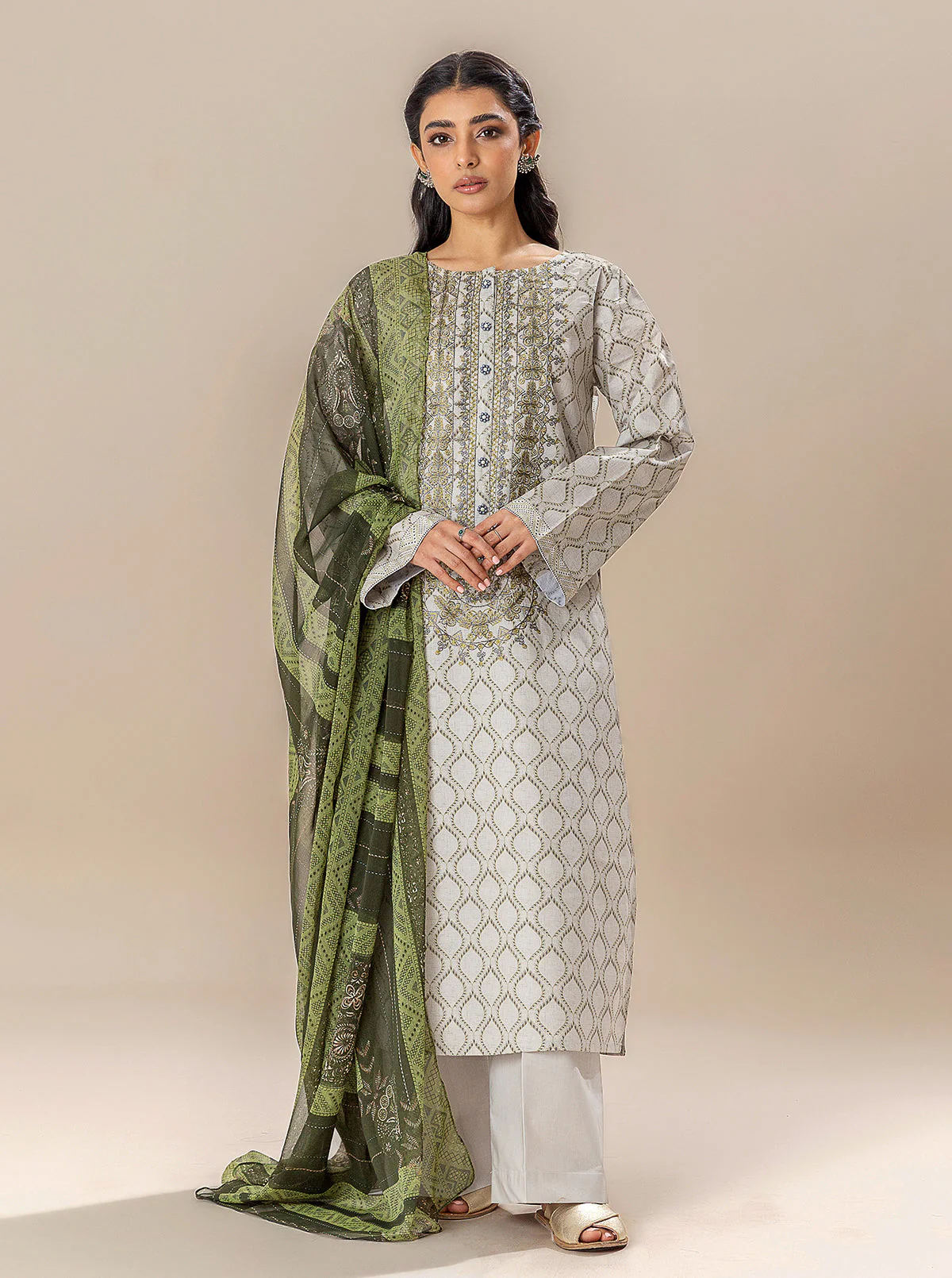 3 PIECE EMBROIDERED LAWN SUIT-CLOUD DANCE (UNSTITCHED) - Image 3
