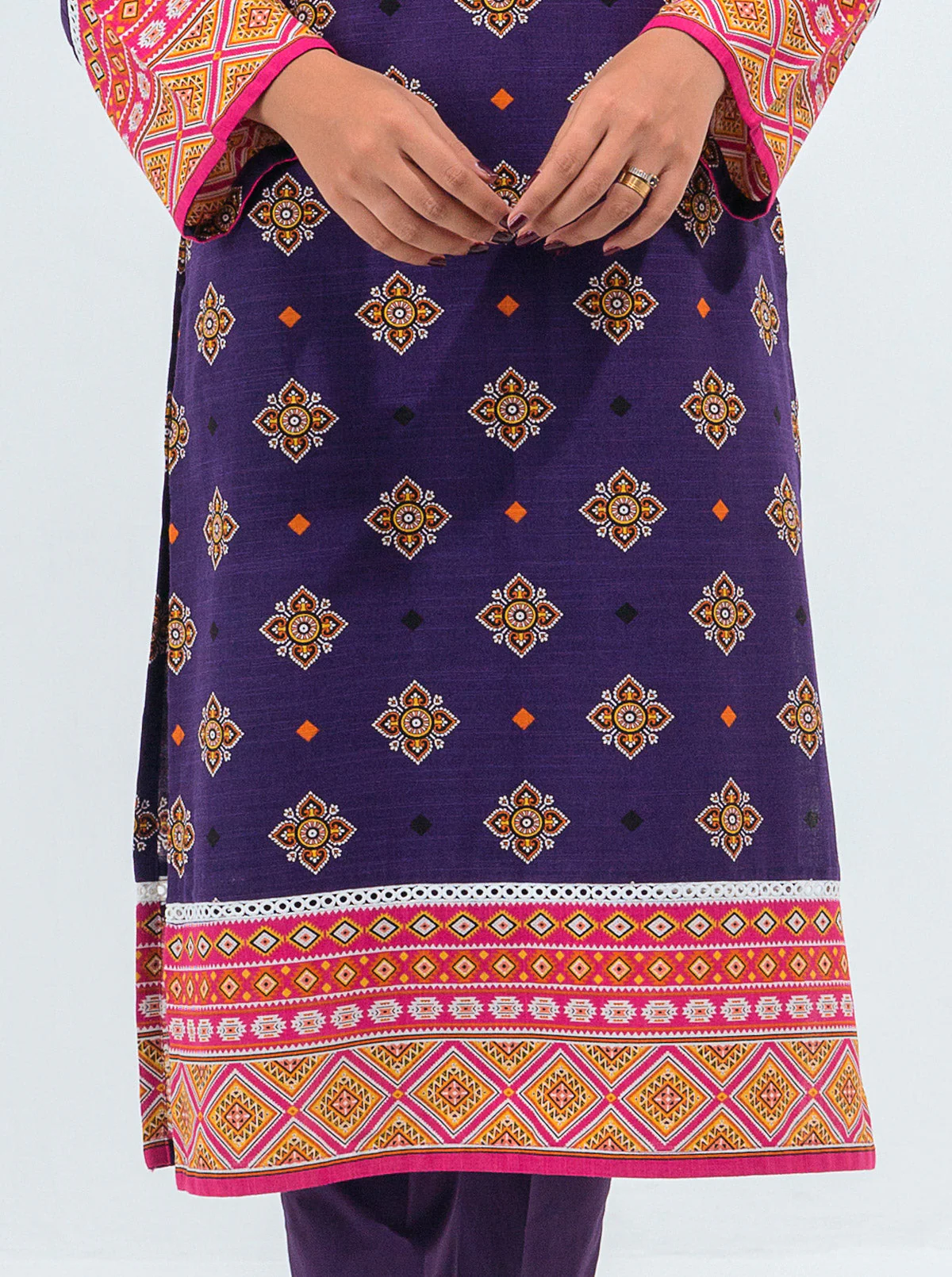 2 PIECE - PRINTED KHADDAR SUIT - VIOLET DECO - Image 2