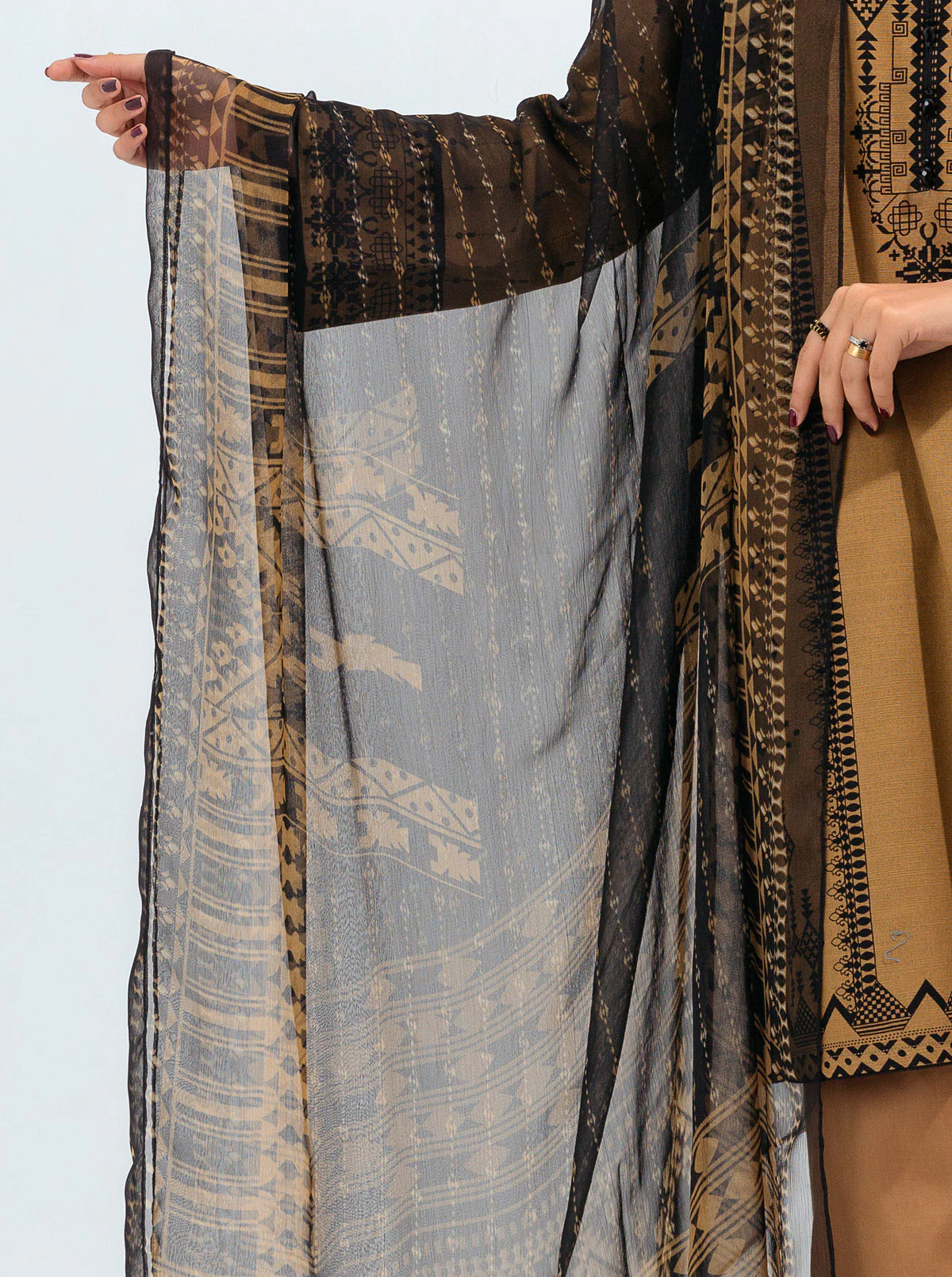 3 PIECE - PRINTED KHADDAR SUIT - ORIENTAL GOLD - Image 3