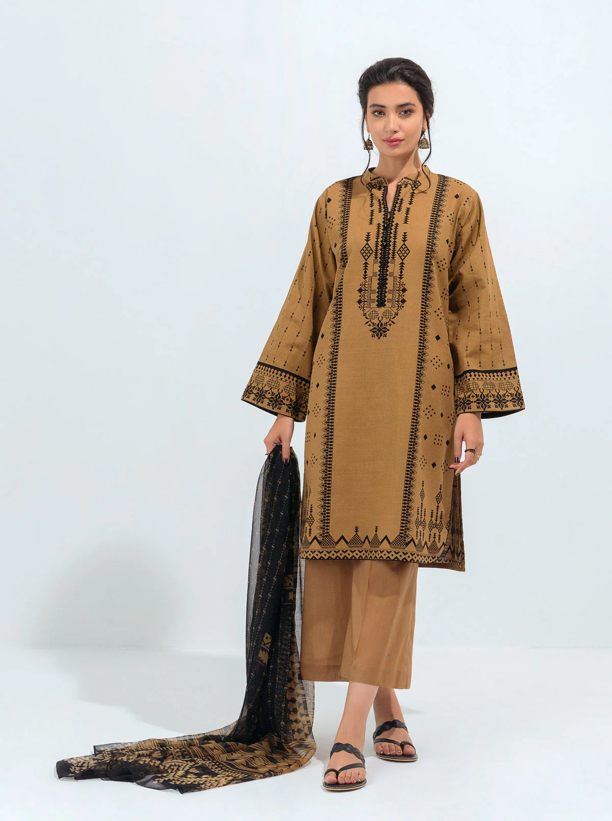 3 PIECE - PRINTED KHADDAR SUIT - ORIENTAL GOLD - Image 5