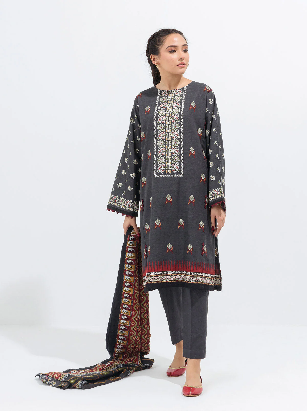 3 PIECE - PRINTED WITH SHAWL KHADDAR SUIT - GLORIOUS GREY - Image 3