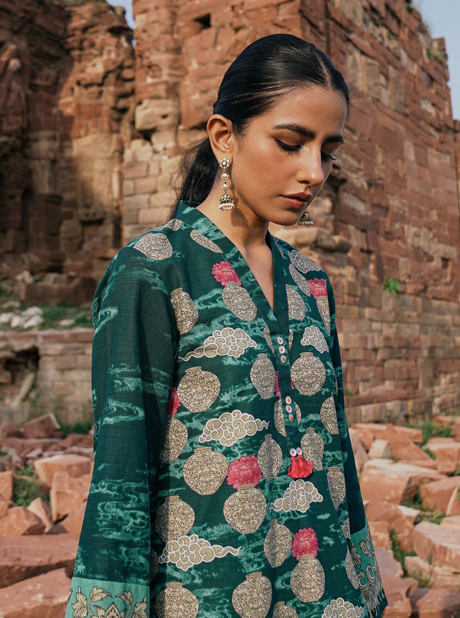 2 PIECE - PRINTED KHADDAR SUIT - EXOTIC EVERGREEN - Image 2