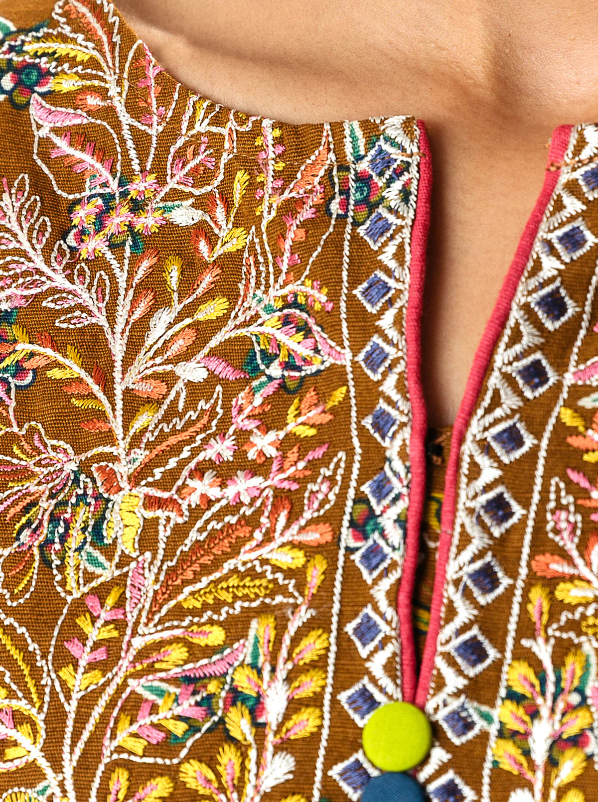 3 PIECE - EMBROIDERED KHADDAR SUIT - ARCADION - Image 3