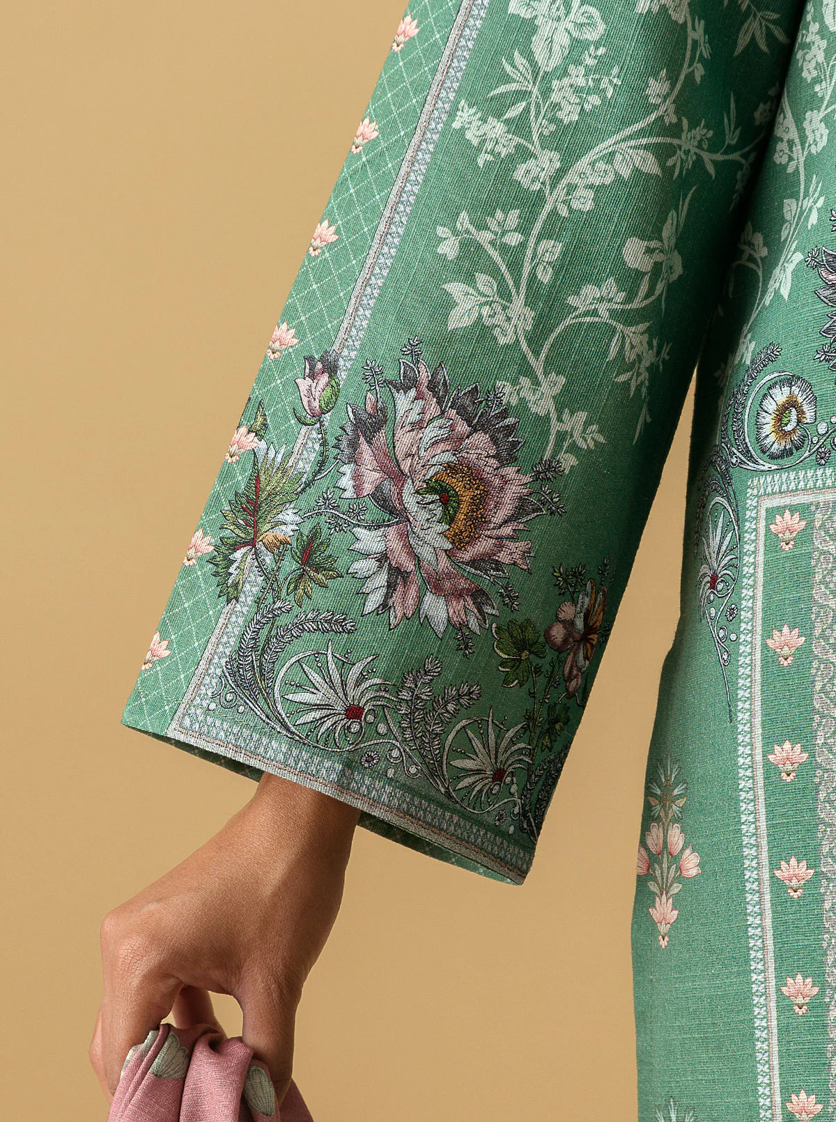 3 PIECE - PRINTED KHADDAR SUIT - SERENE PROMISE - Image 4